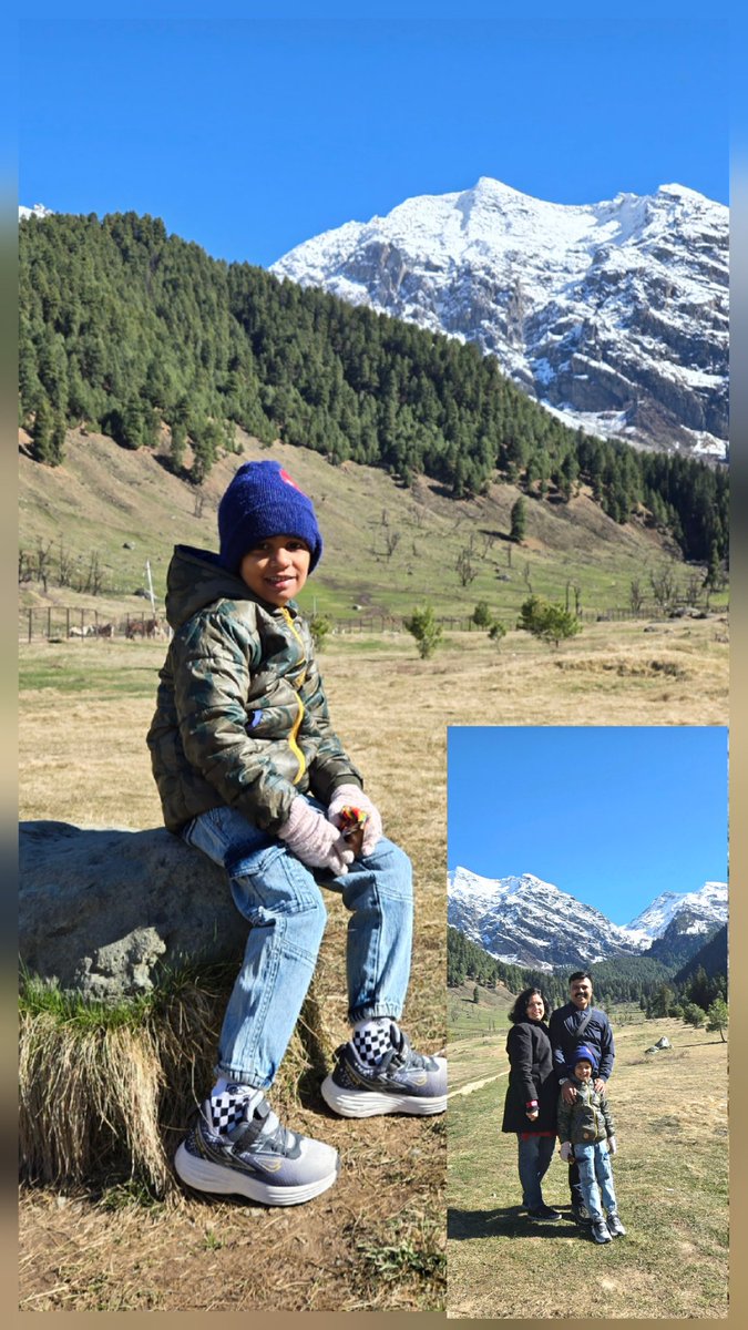 dhruman39's tweet image. The #Oasis of #serenity!!🥰

Lush #meadows, snow-capped #peaks, beautifully flowing #river &amp;amp; aesthetic #landscapes on banks, the Aru Valley definitely fascinates you with #rawnature &amp;amp; #solitude!!👌👌
@JandKTourism 

#Aruvalley #kashmir #pahalgam #DhrumanNimbalephotography