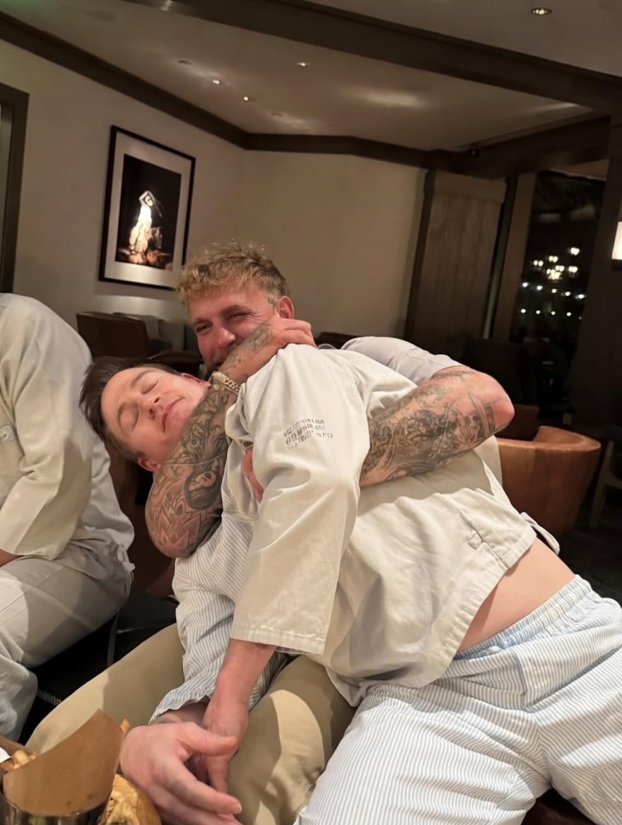 Alex Larin tweet media