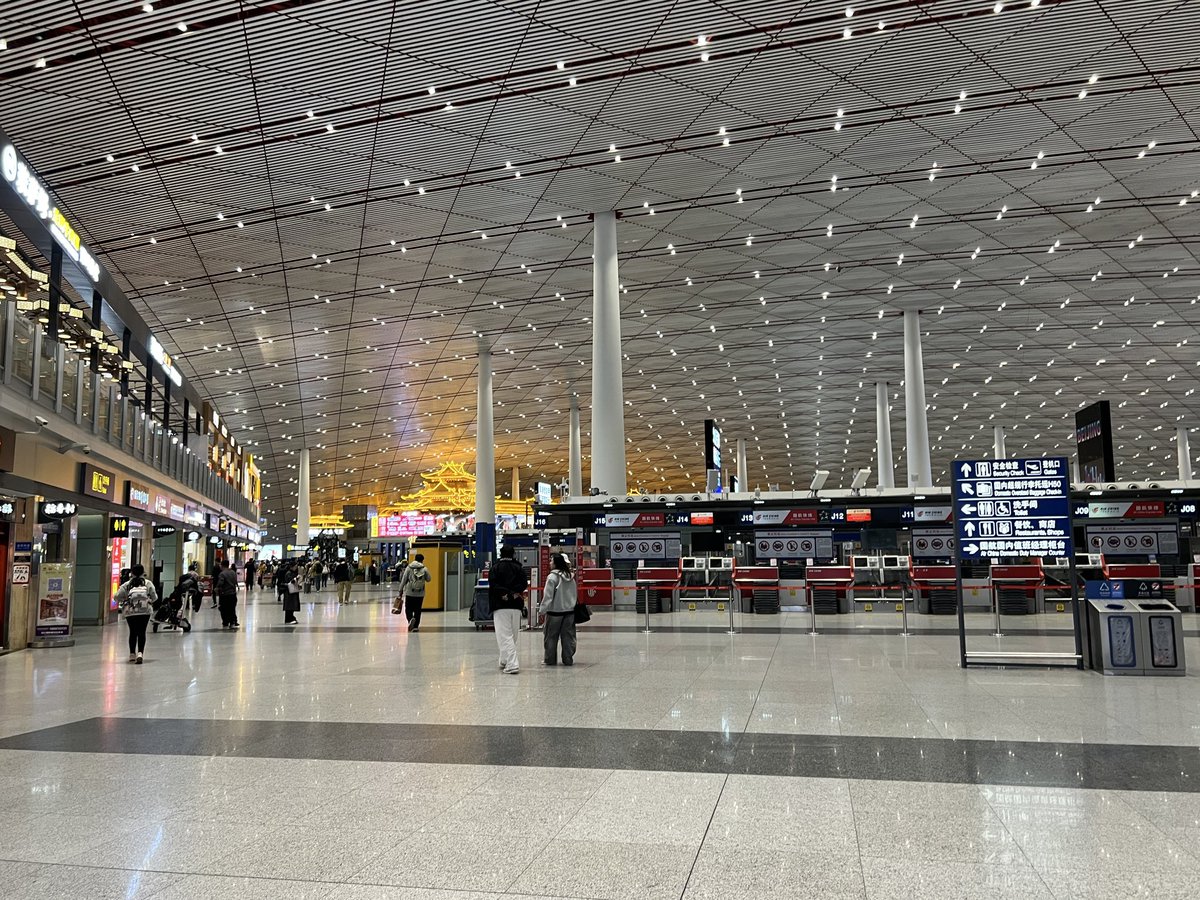 一个新人 tweet media