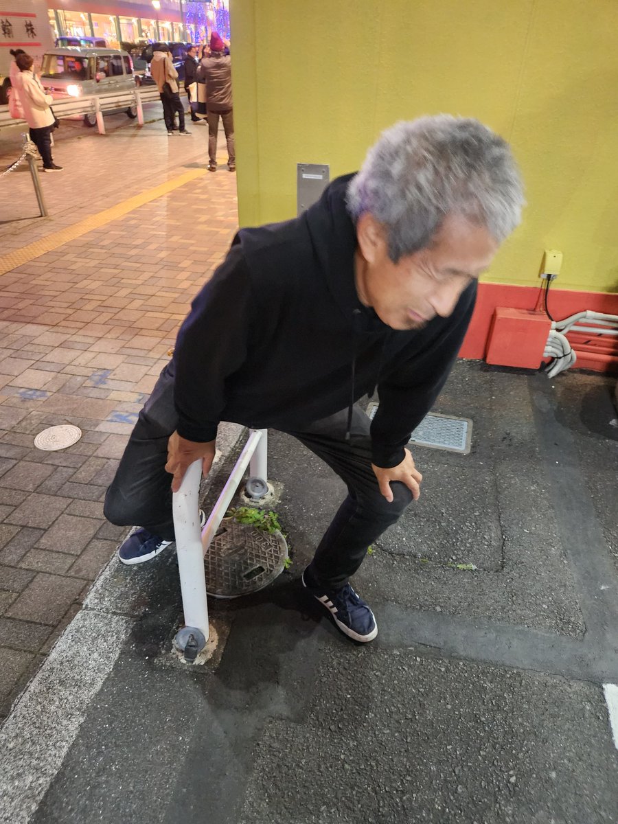 はらこ tweet media