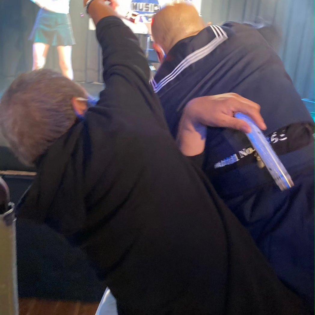 はらこ tweet media