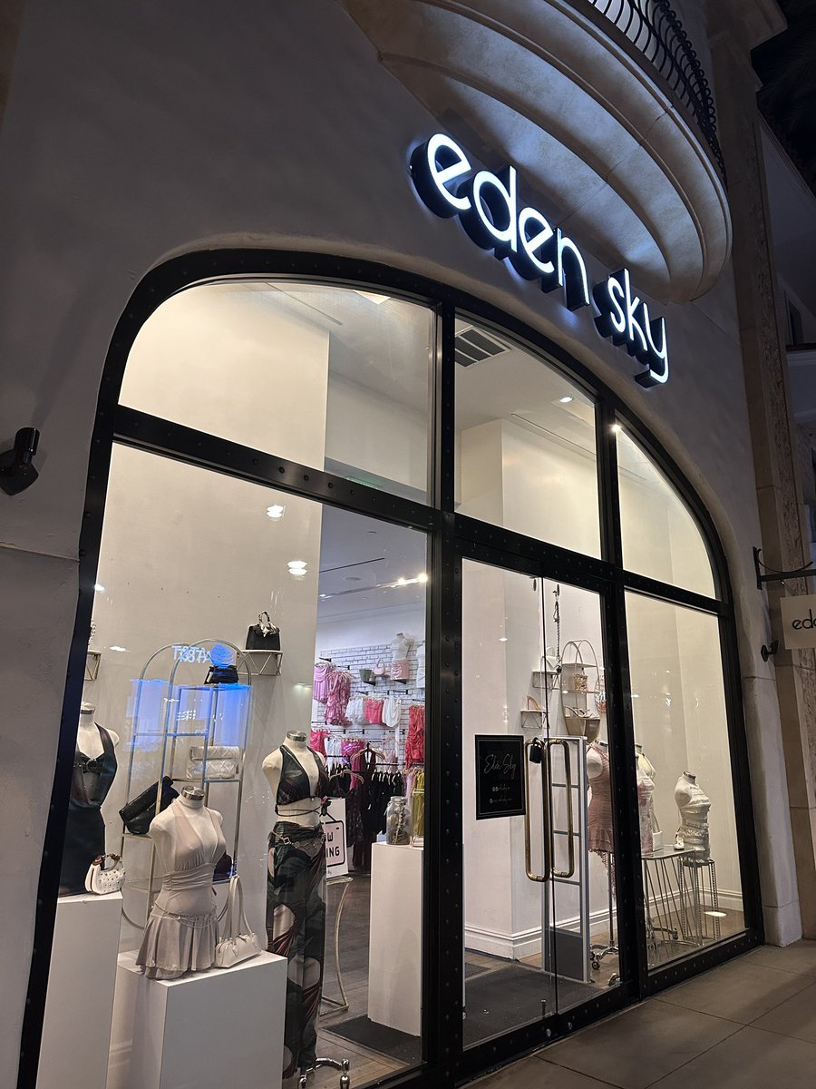 ☥ 𝒢𝑜𝒹 ☥ tweet media