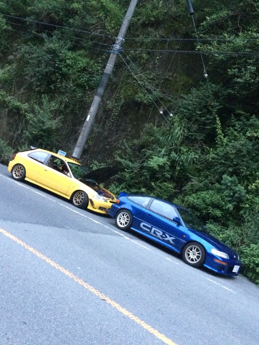 Radical_2013's tweet photo. iPhone６が発掘されたから当時の写真見たら
懐かしの青号の写真いっぱいあった。
かっこよすぎ。今欲しい。 https://t.co/8HSvEvQS6G
