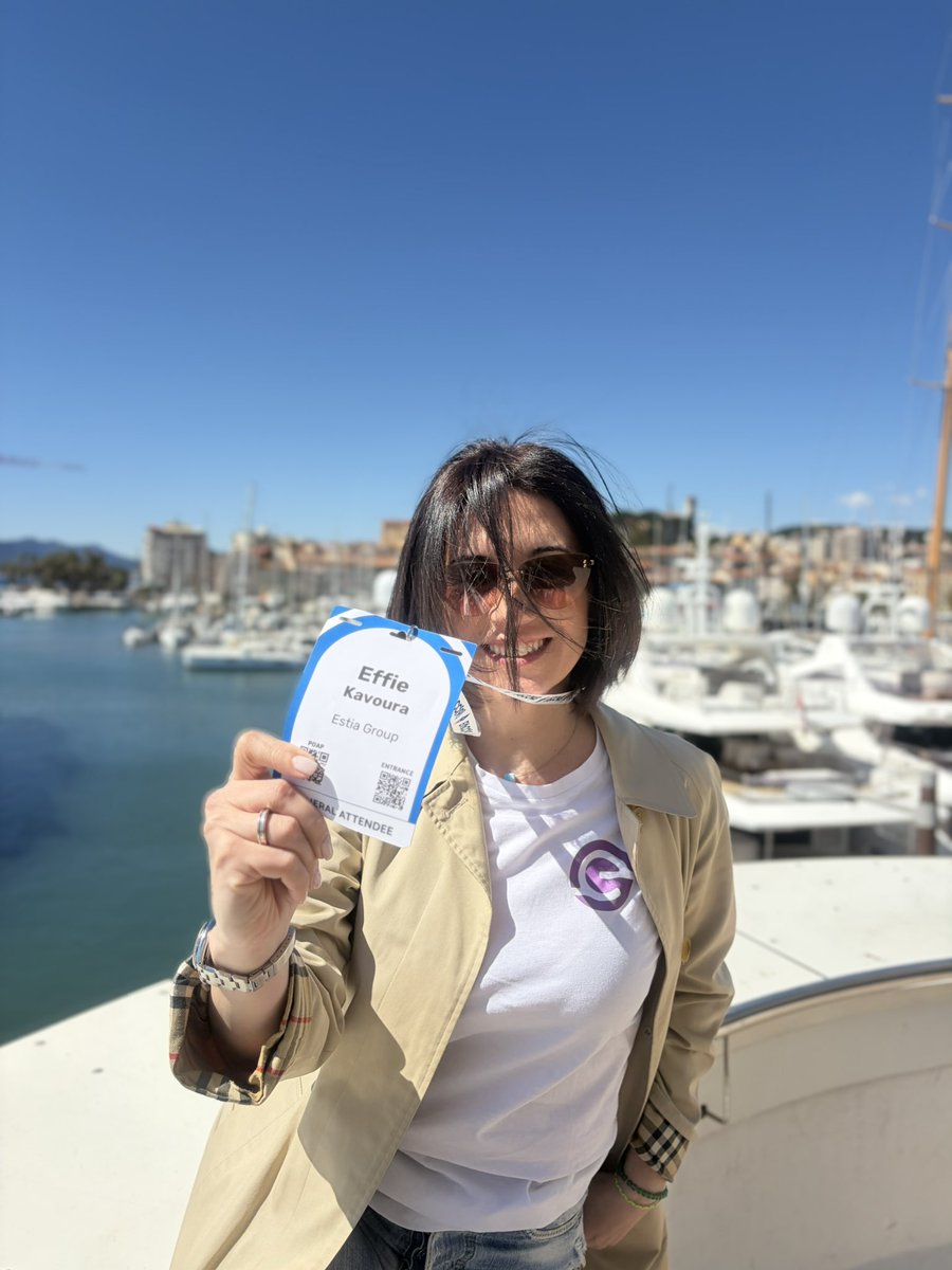 Effie Kavoura 🔶 tweet media