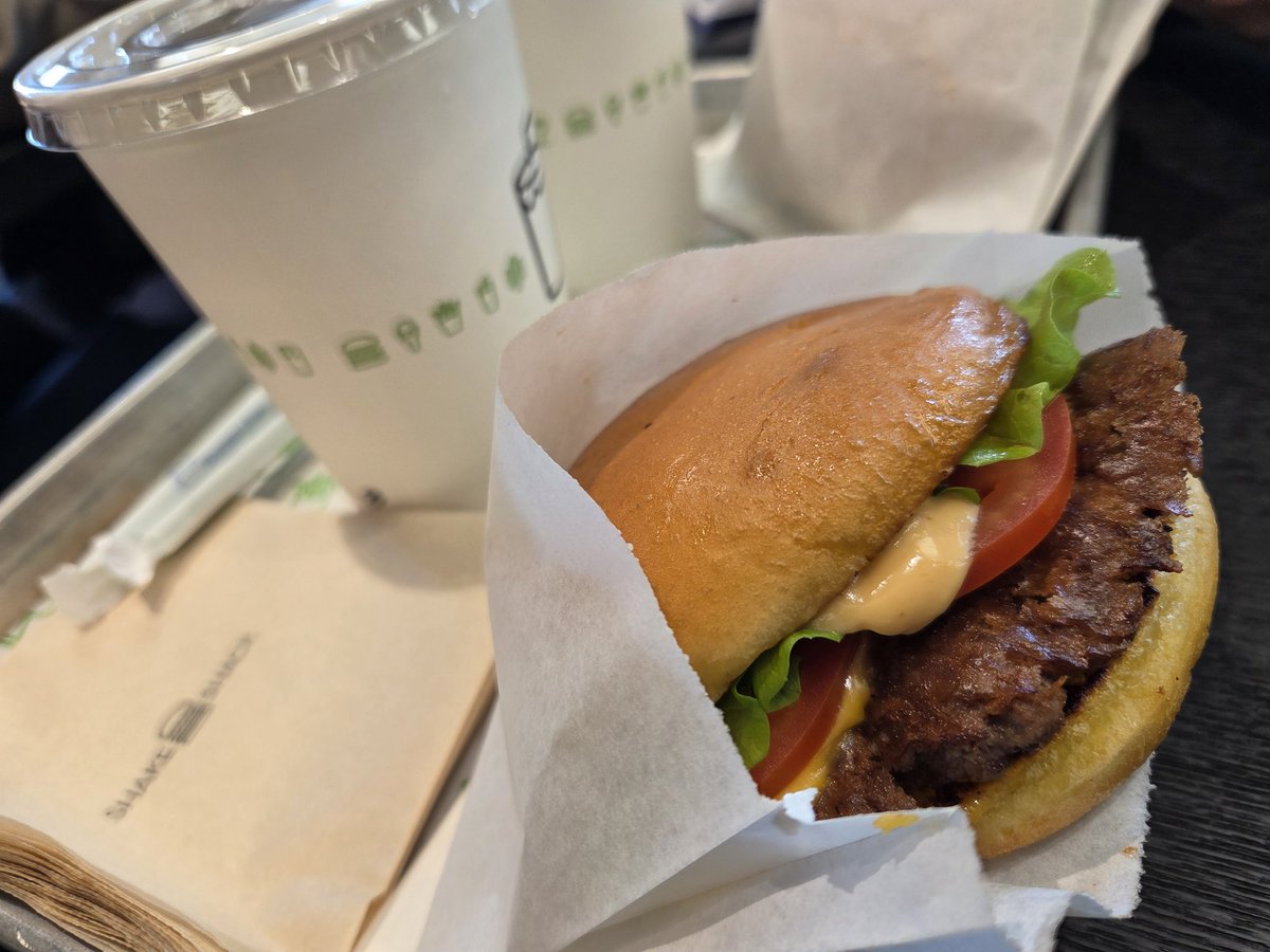 じぇにたん tweet media