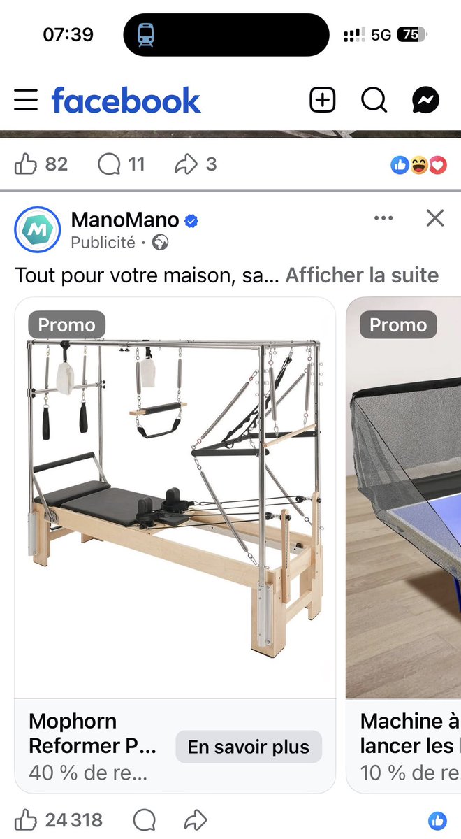 Downfallest's tweet photo. Lee pubs sur Facebook ces derni��res semaines c’est quelque chose https://t.co/ZG78Qqpcwk