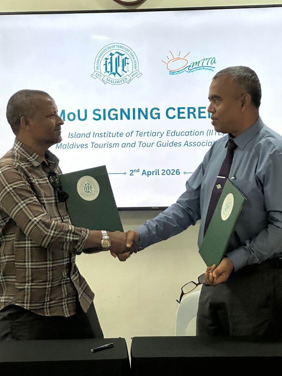 iite_mv's tweet photo. The Island Institute of Tertiary Education (IITE) has signed a Memorandum of Understanding (MoU) with the Maldives Tourism and Tour Guides Association (MTTA) to strengthen collaboration in the field of tour guiding. #tourguide #tourism #tour #training #striveforsuccess https://t.co/zWusL1Kgq8