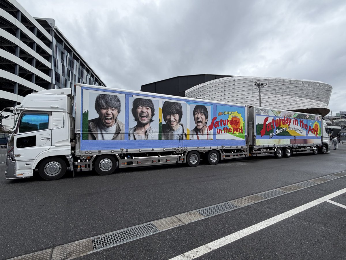 yuntarooo88's tweet image. ららアリで空気とグッズだけ…。

#Mr.Children
#ミスチル
#ららアリ