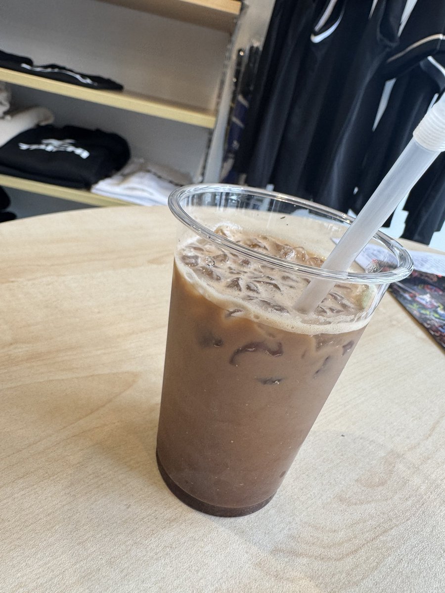 MTH / Shelfeed H.W.S. tweet media