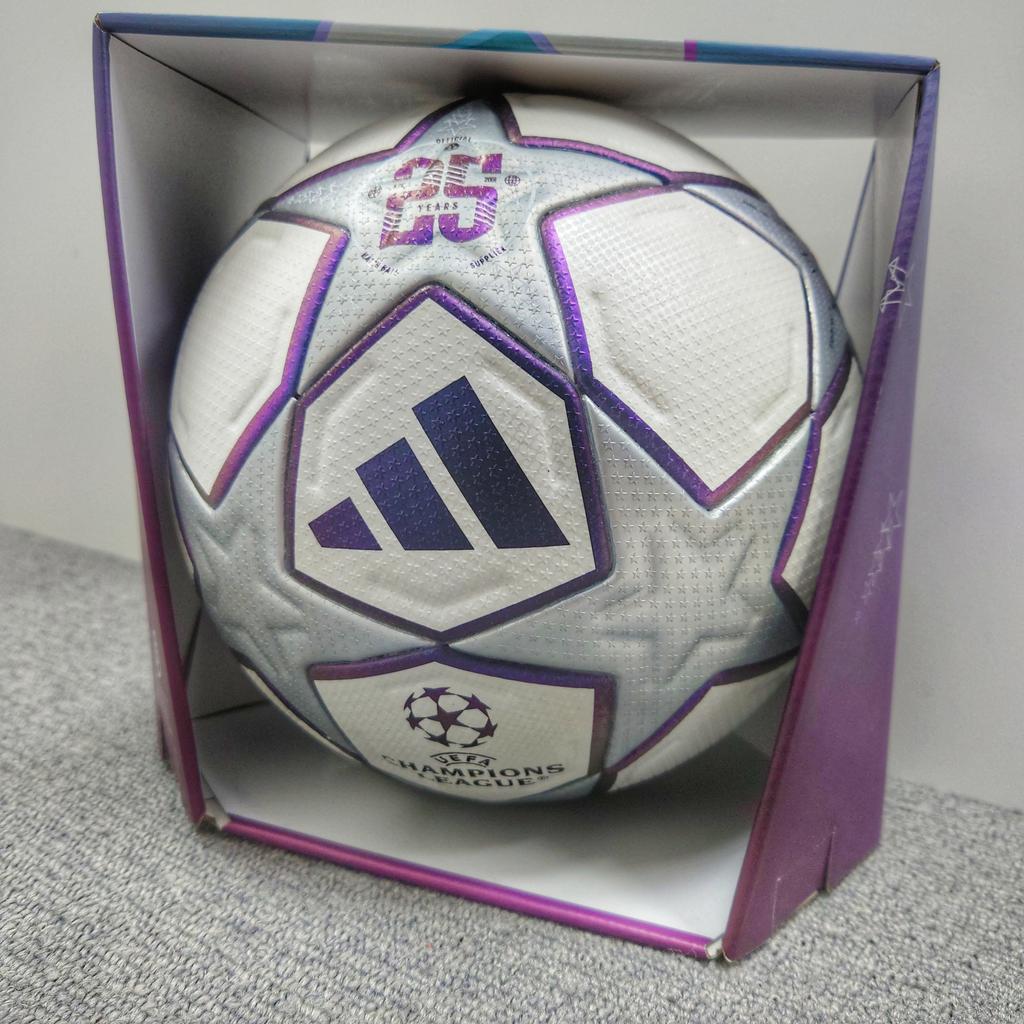 adidas #UEFAチャンピオンズリーグ 🏆️ 公式試合球 フィナーレ プロ