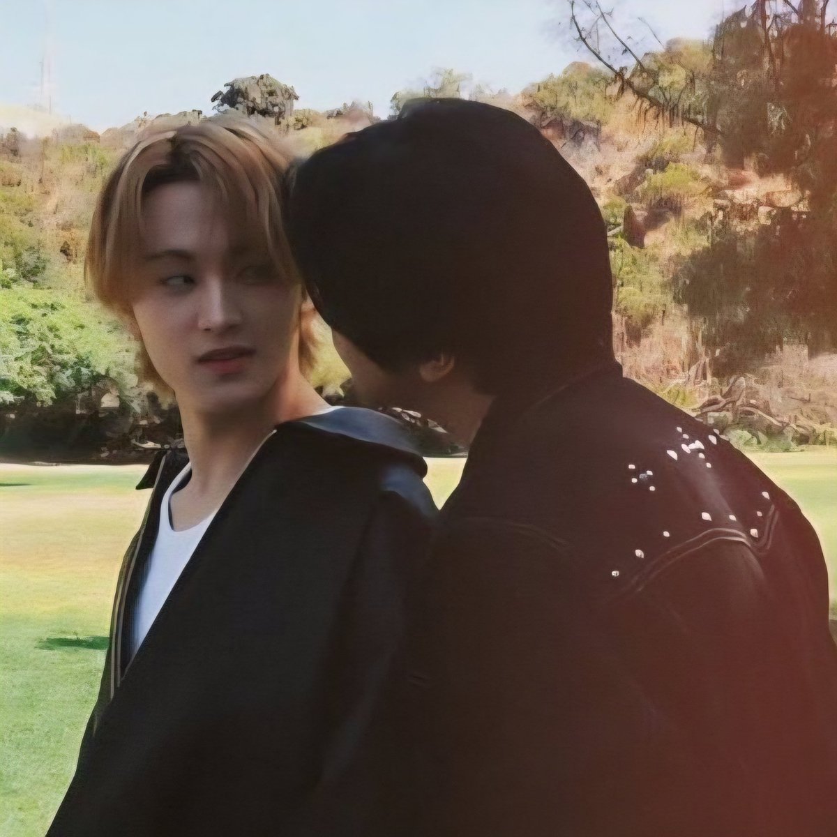 Marlon || Markhyuk au 📌 tweet media