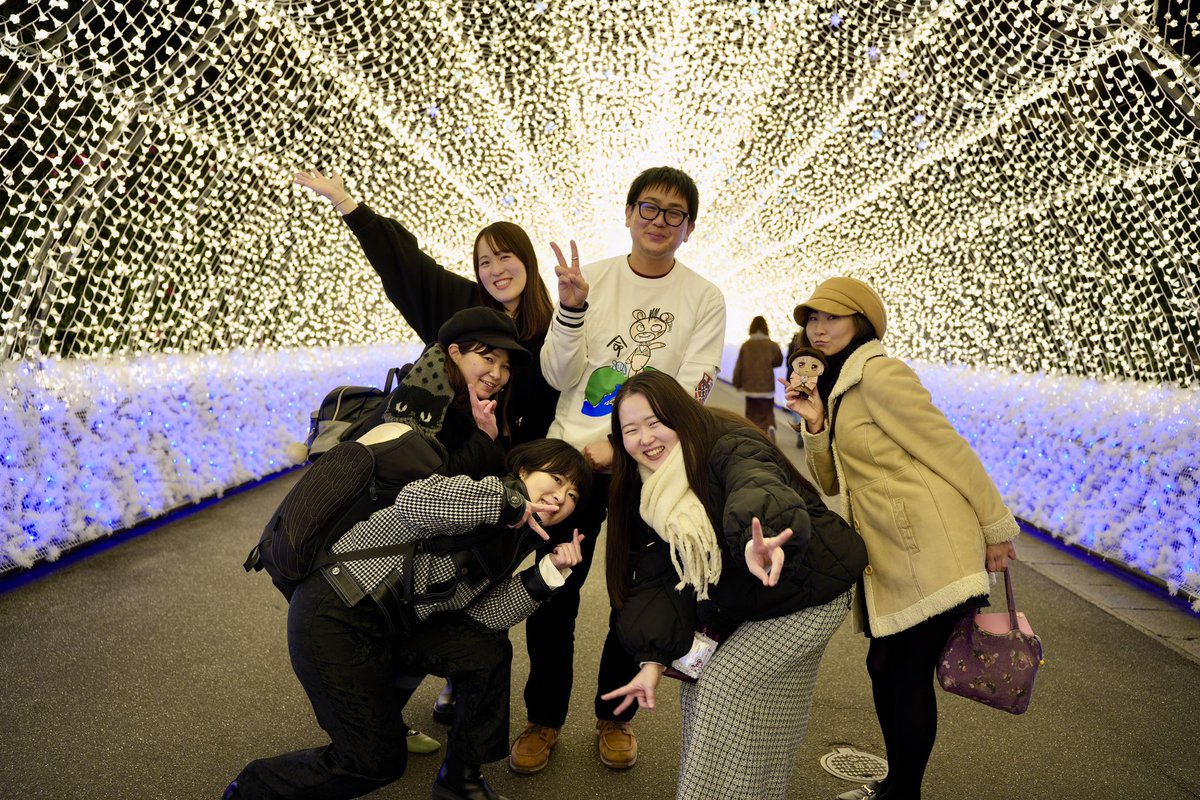atelier_Mew_cat's tweet photo. 今更シリーズですが
みんなで撮ってもらったお写真たちもせっかくなので貼っておきます❤︎
大分サボってしまったのでまたちょこちょこ動かしてい…けたらいいなぁ← https://t.co/PW6YxI7Isf