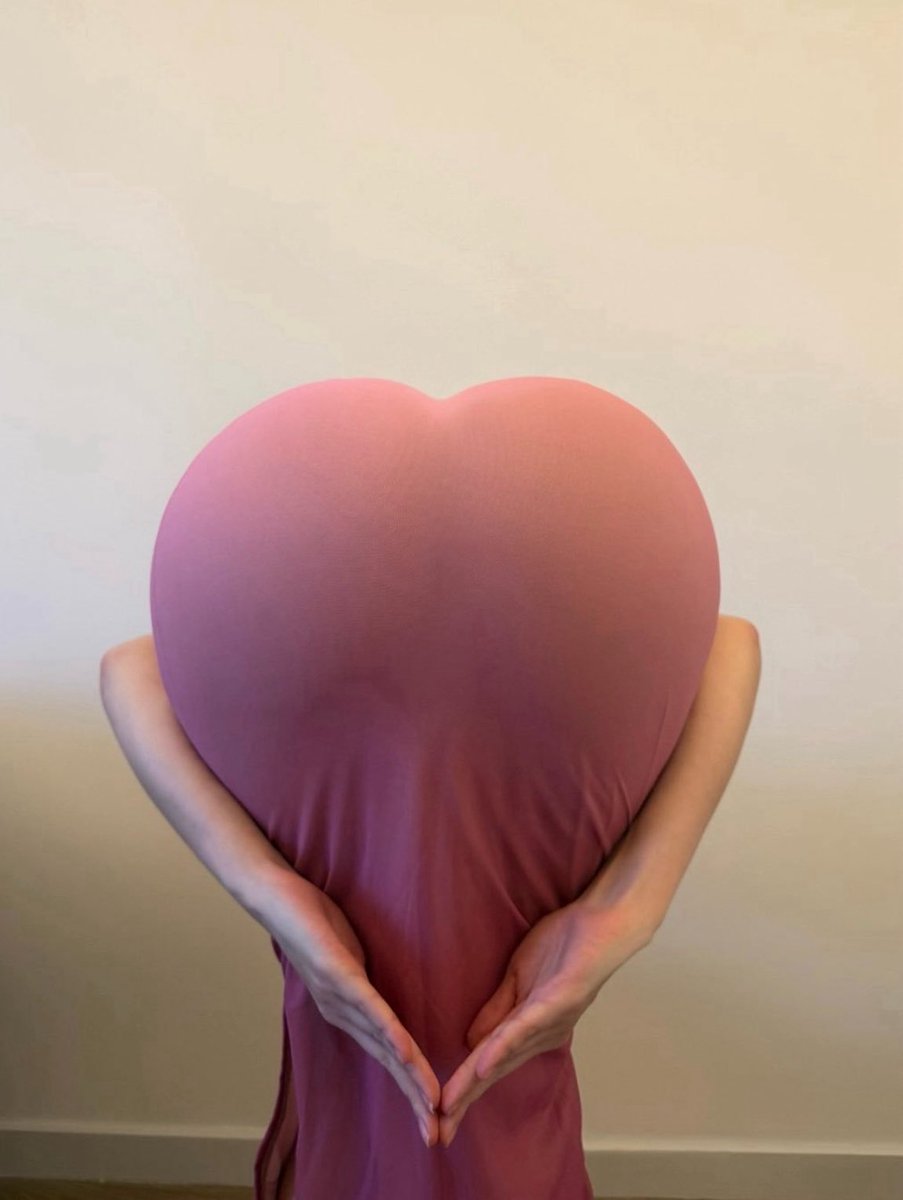 Uche_Ria tweet media