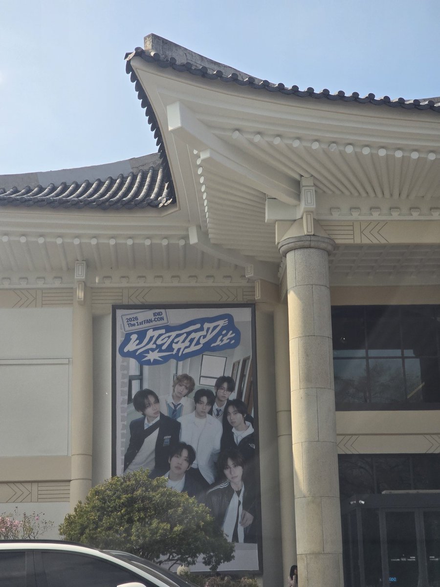 𝘊𝘩𝘢𝘱𝘵𝘦𝘳_𝘞𝘉 tweet media