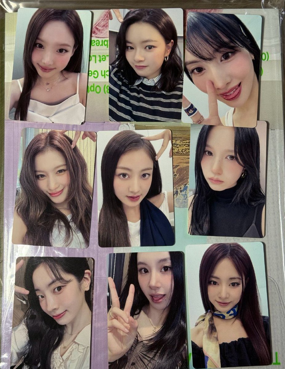 TWICE yizhiyu 共同購入

【譲】
ナヨン、ジョンヨン、サナ、ジヒョ、ミナ、ダヒョン、チェヨン、ツウィ

【求】1400円+梱包費+送料

PayPayまたは銀行振込
迅速にお取引可能な方優先