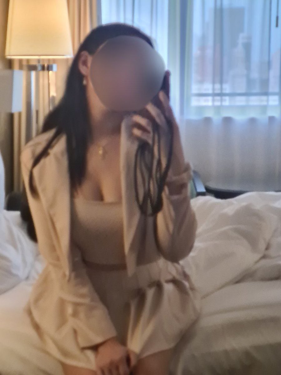 Shermaineee05's tweet photo. Short Intro!
I'm Sher~ I'm 21 this year, 165cm, 55kg, Natural C38, NOT PETITE more on the Busty Side and I'm looking for men to please 👅💦

PS: I do not sell content, I only do Meetup Sessions XOXO

Check my Rates/Info on my FREE Tele Channel! 😊
Link: https://t.co/OiZ45ltgrD https://t.co/2DMqVGkgqM