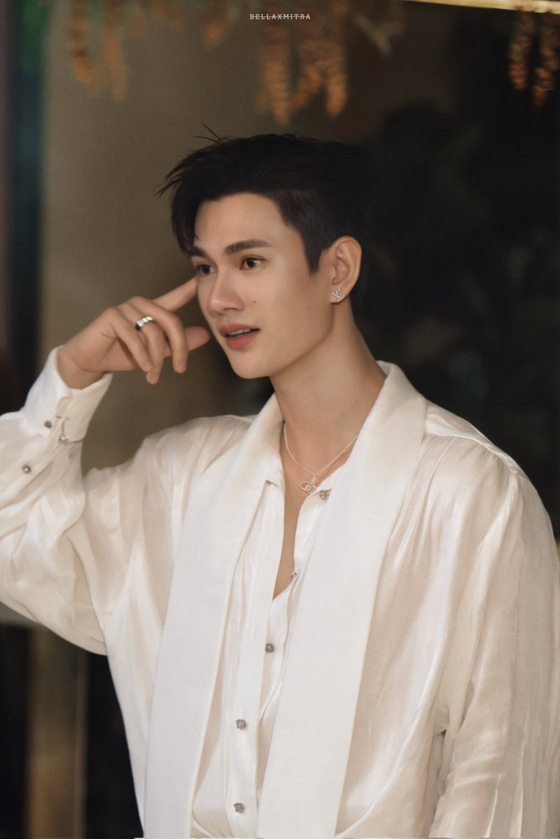 B̶E̶L̶L̶A̶X̶M̶I̶T̶R̶A̶ tweet media