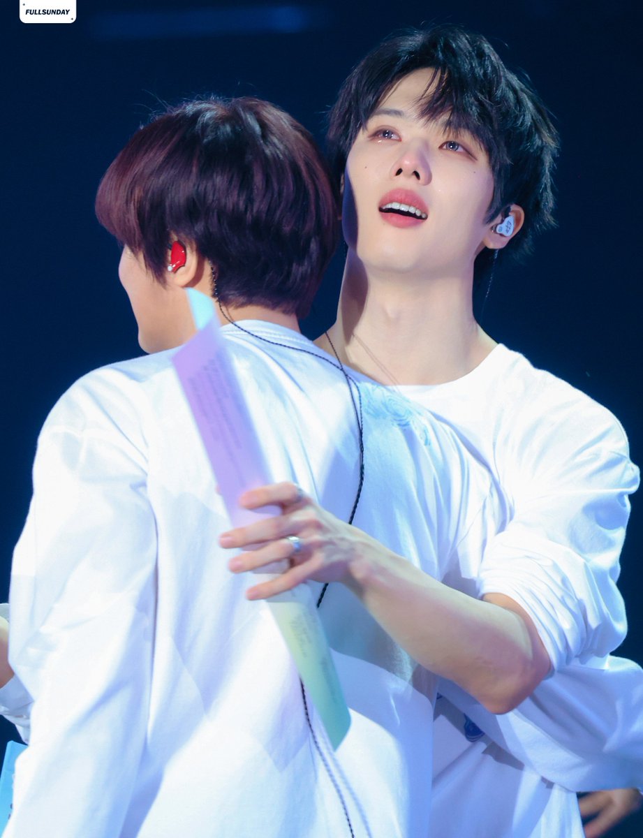 풀썬데이🌻 tweet media