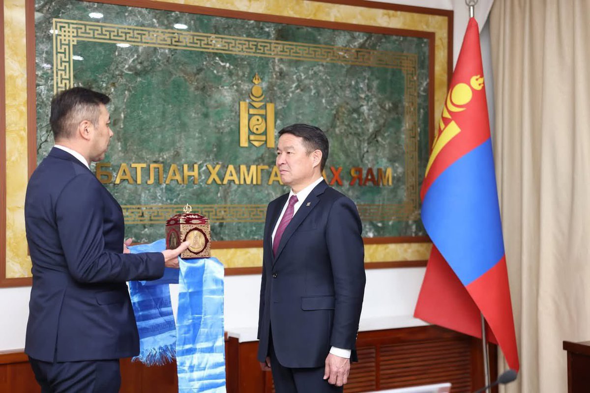 Ch.Ochiroo tweet media