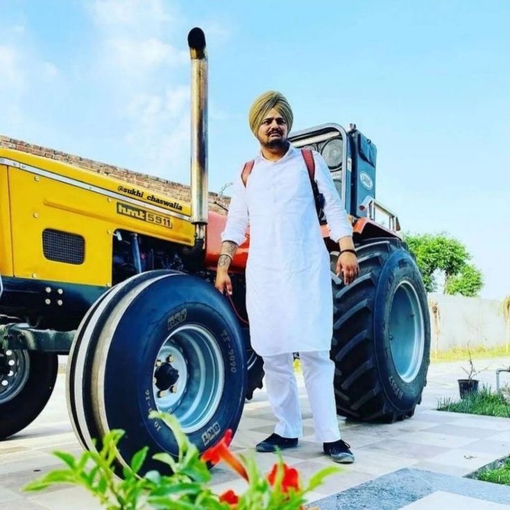 SIMRAN KAUR♡ tweet media