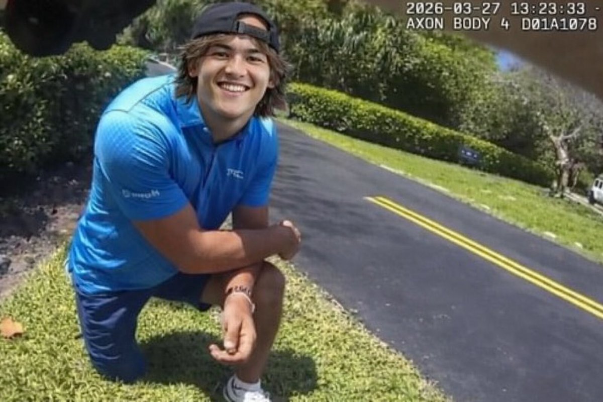 My glorious king Bear kneeling out the clock in Salt Lake City this next season