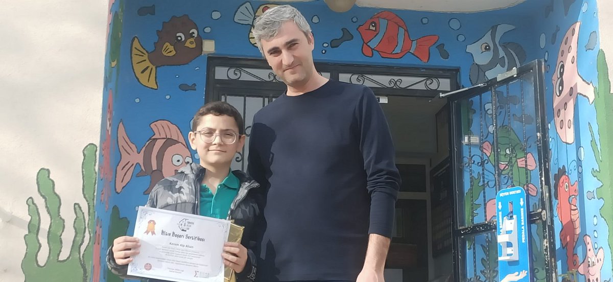 59bilsem's tweet photo. Genel Yetenek Alanı öğrencimiz Kerem Alp Alsan, Türkiye Bilim Ligi’nde Türkiye birincisi oldu. Öğrencimiz, bu başarısıyla Genius All Star Yaz Kampı’na ve dünya finallerine katılma hakkı kazandı. Öğrencimizi tebrik ediyor, başarılarının devamını diliyoruz. https://t.co/4BUO2Mavji