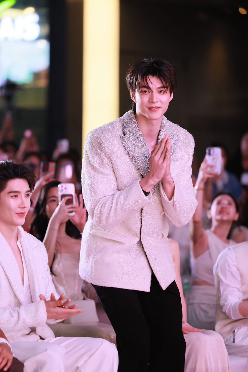 LABX Clinic tweet media