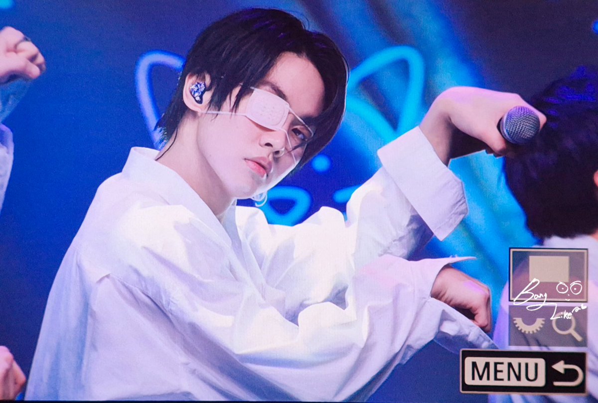 방라이크 BANGLIKE tweet media