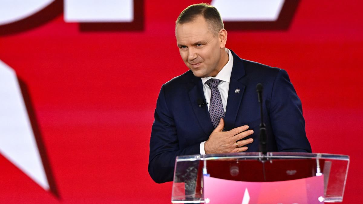 Karol Karolix tweet media