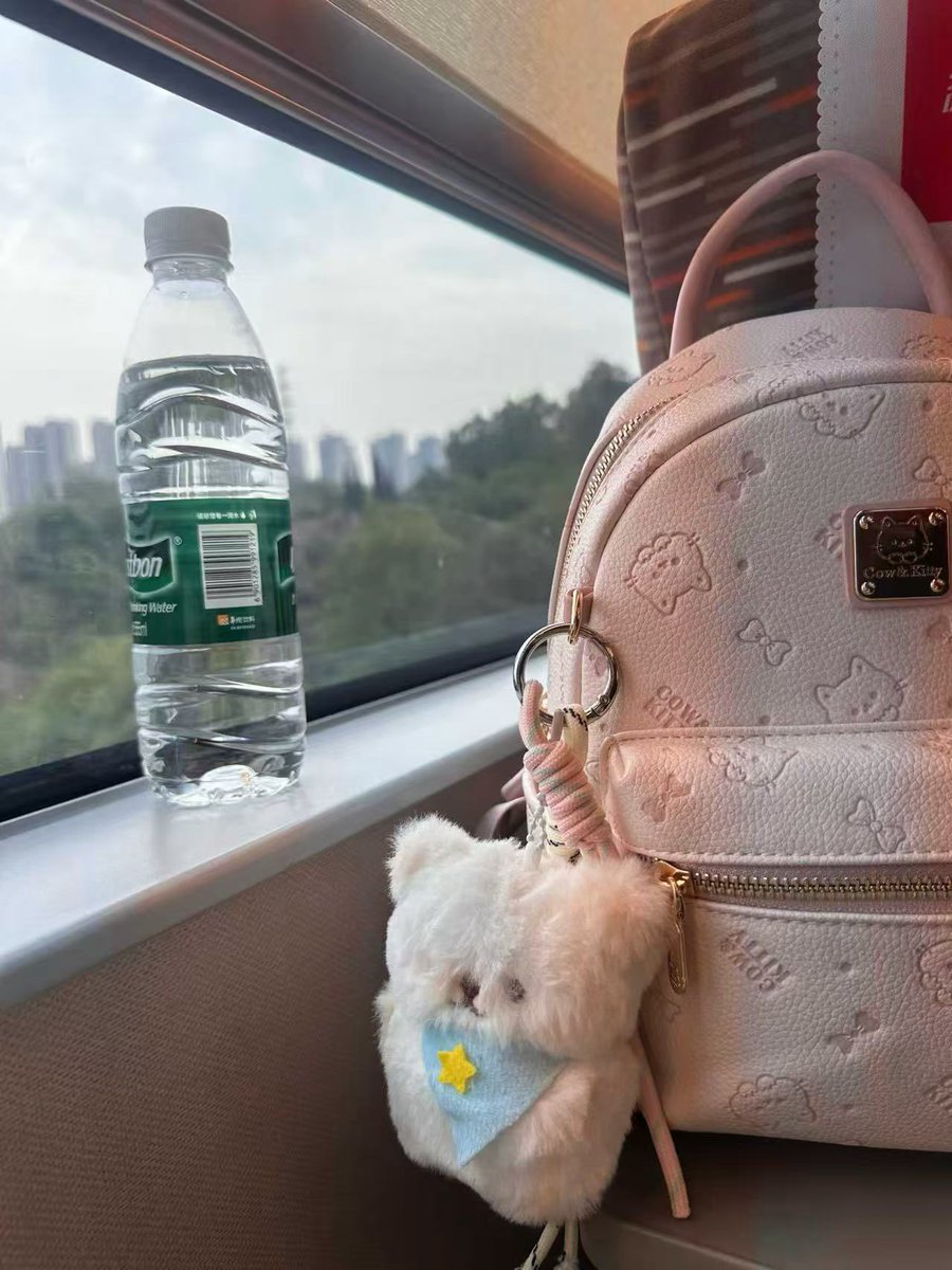 邻家女孩 tweet media