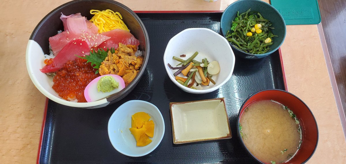 ふぉん@ぴぴぴぴ tweet media