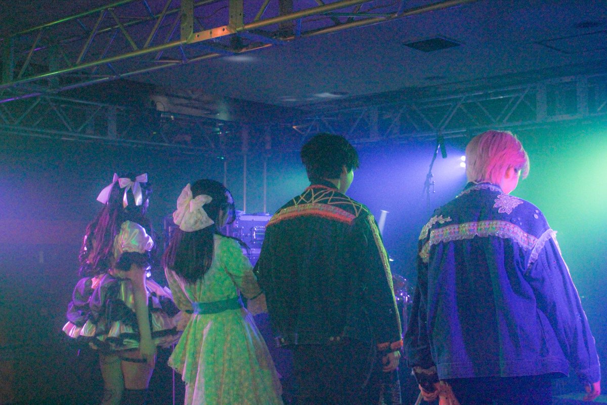 遅ればせながら、MILLION THE LIVEありがとうございました🧬

初めてのミリオン座、初めてのお客さん、そして初めてるれあのいないステージ、無事完走いたしました🍭✨
今回の特別編成のユニットは楽しんでいただけたでしょうか❓
会場の熱気に圧倒される、楽しい時間でした🩷

またお会いしましょう🧬