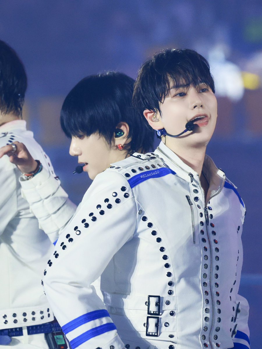 elanie082418 tweet media