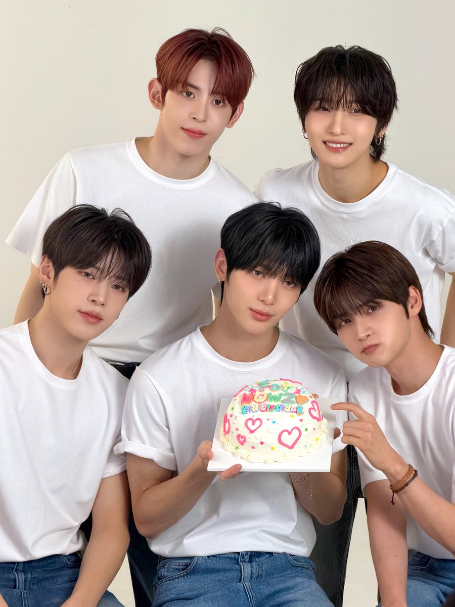 NOWZ·나우즈 tweet media