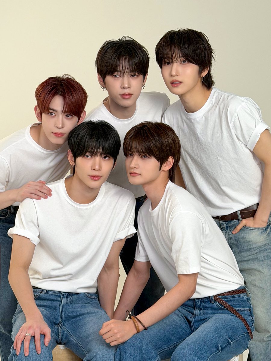 NOWZ·나우즈 tweet media