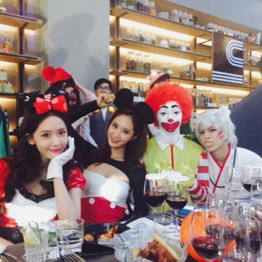 hourly rare shinee tweet media