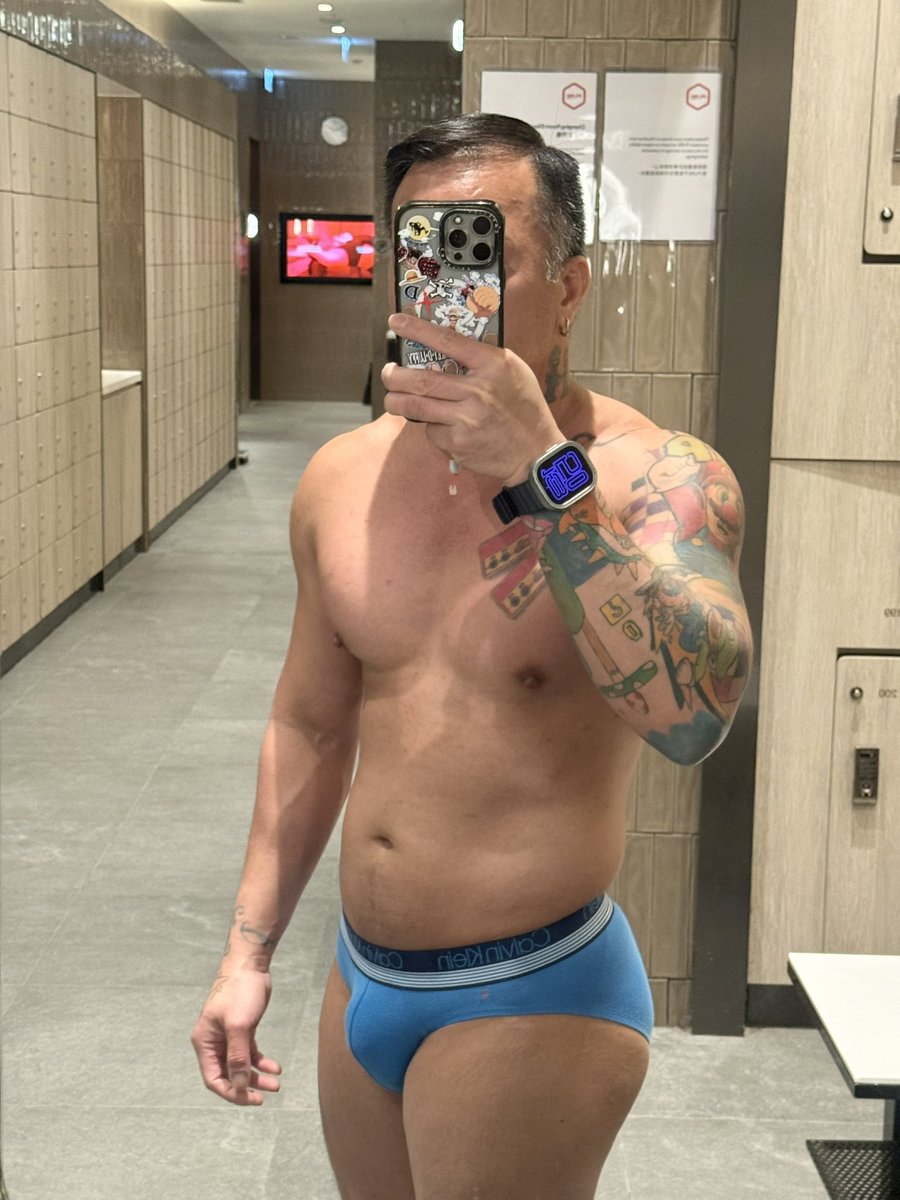 kikolicious tweet media