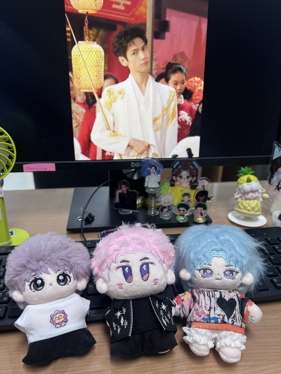 ➰𝑅𝑎𝑛𝑑𝑎🫧🍃 tweet media