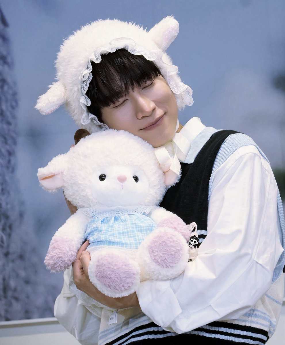 내일도모레도널부를래(를래) tweet media