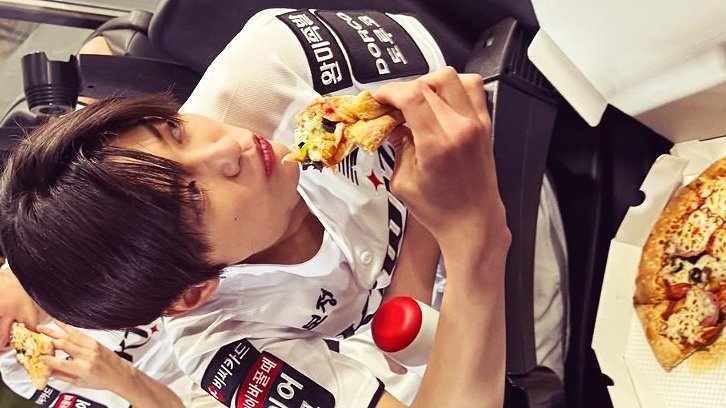 keonhooww tweet media