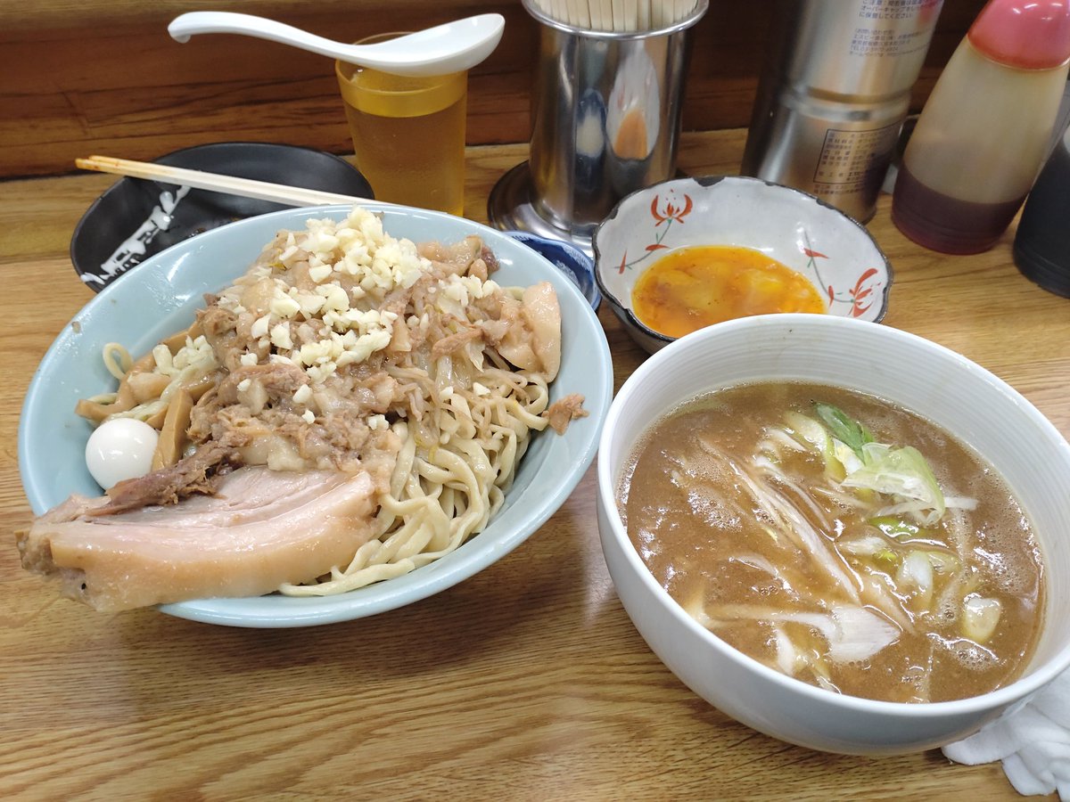 ワレイカ tweet media