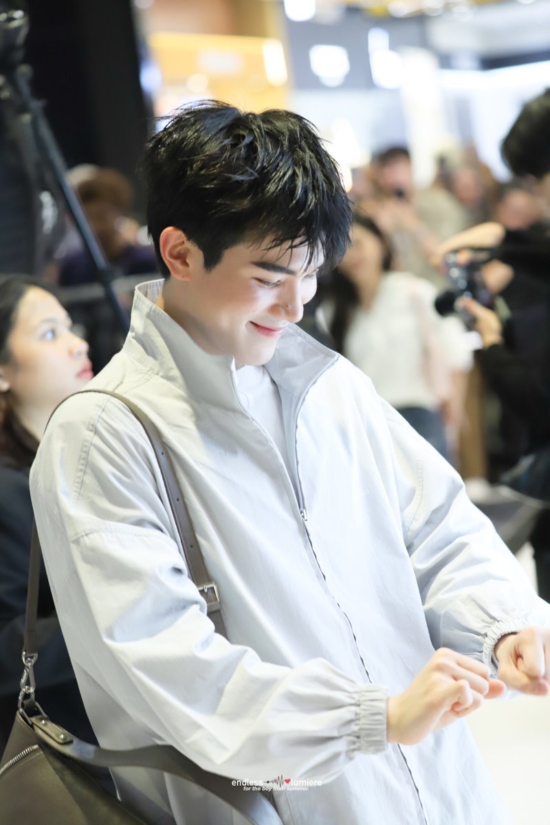 비타민 ≽🎀•⩊•^≼4 u tweet media