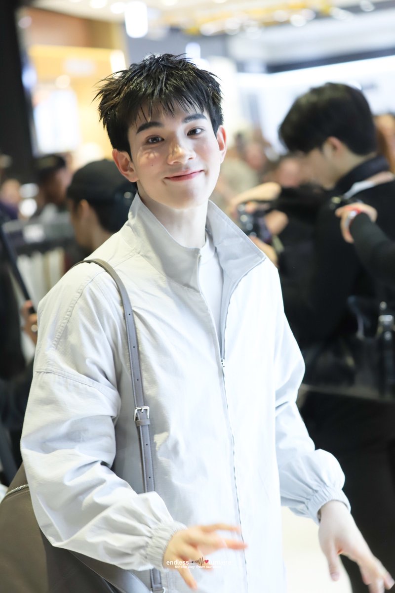 비타민 ≽🎀•⩊•^≼4 u tweet media