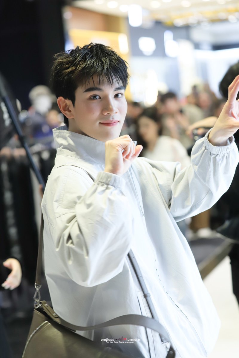 비타민 ≽🎀•⩊•^≼4 u tweet media