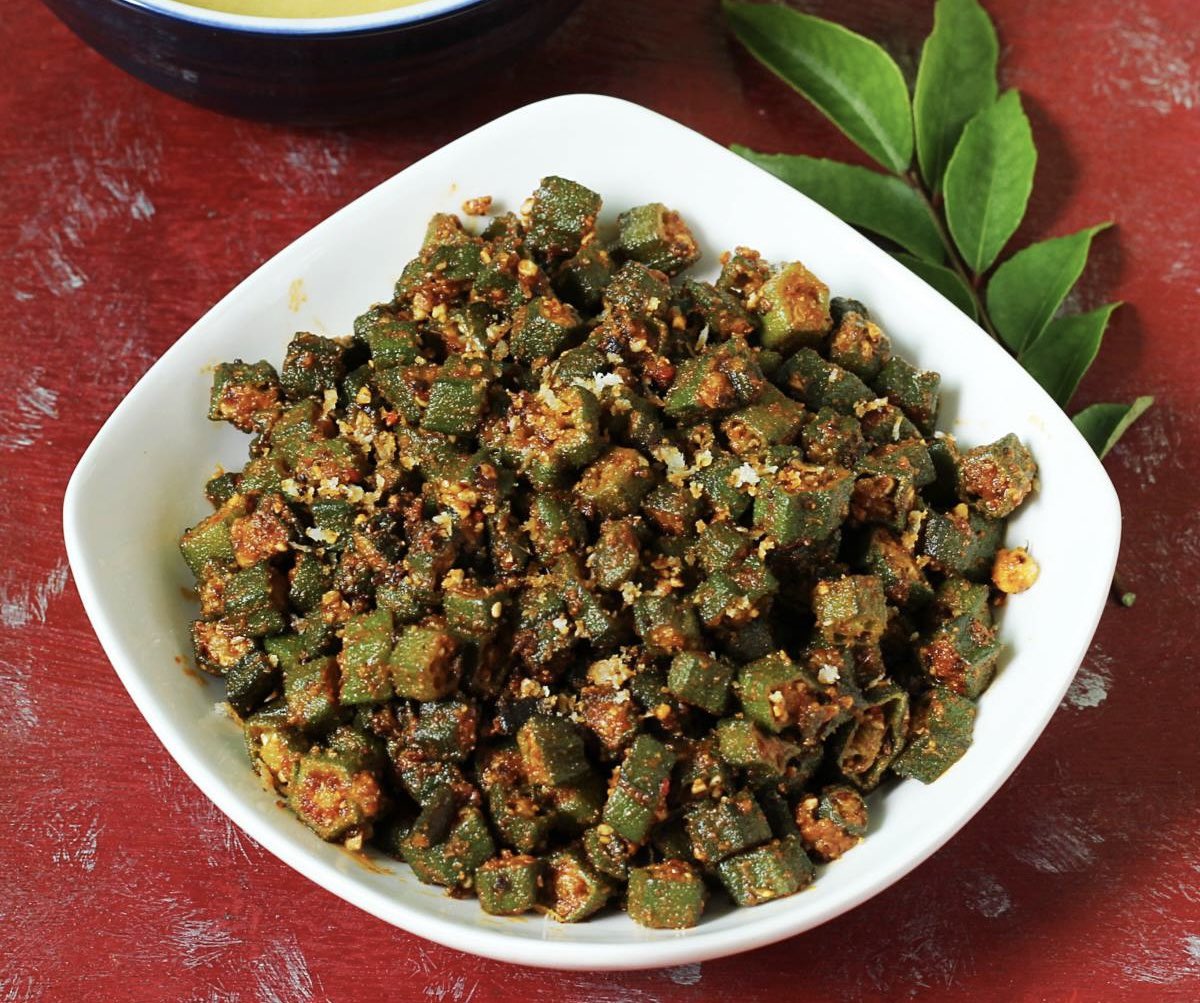 Lasyalovesearth's tweet photo. Starting weekend with a favourite 🥰
#bendakayafry
Whats #cooking for weekend at your place ?
#ladiesfinger #lunch https://t.co/TBzWg8aw4A