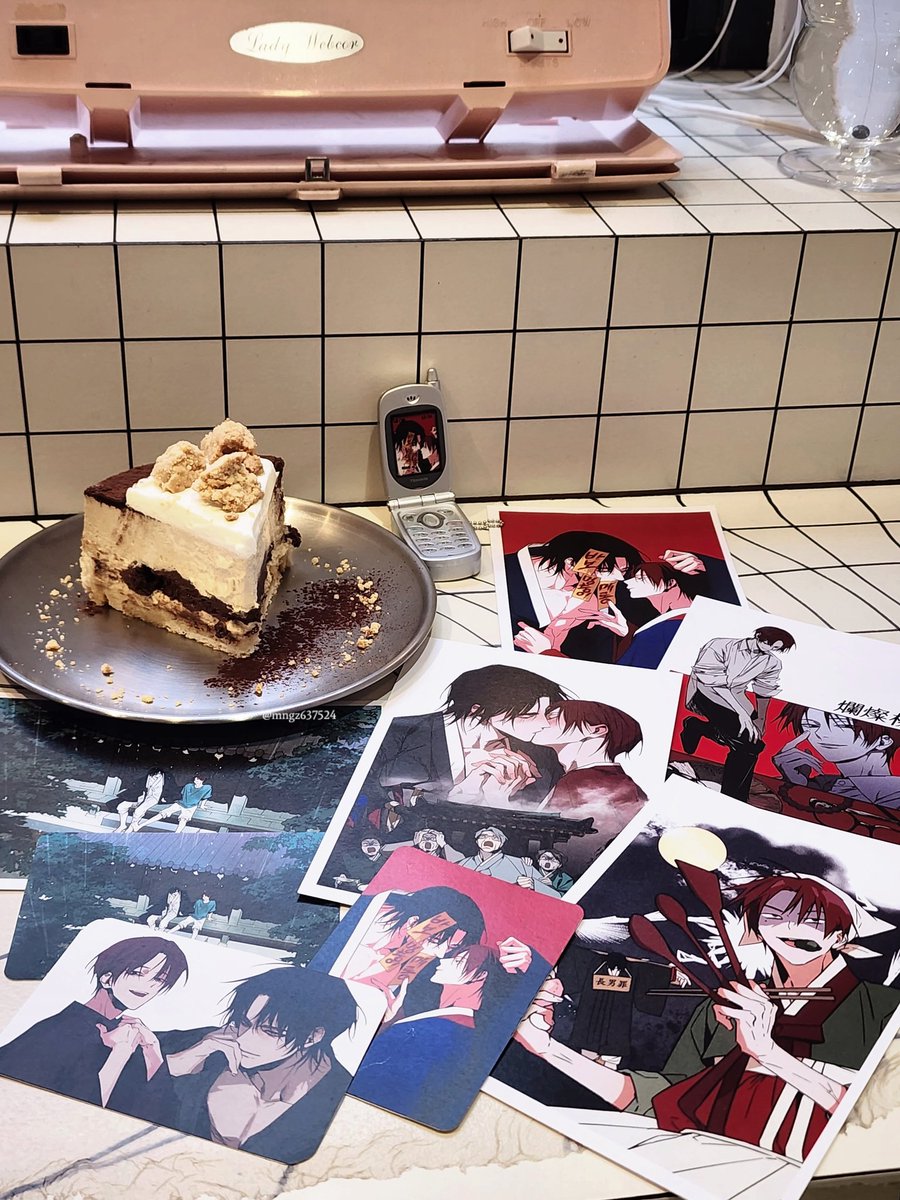 mngz637524's tweet photo. 첫 번째 그림이 정말 너무 좋아서 여러 사이즈로 인쇄했어요.
ibon에 올려주셔서 감사합니다🥺🤍

@_seontae 
#종가브레이커 https://t.co/s1xnc8GFZK