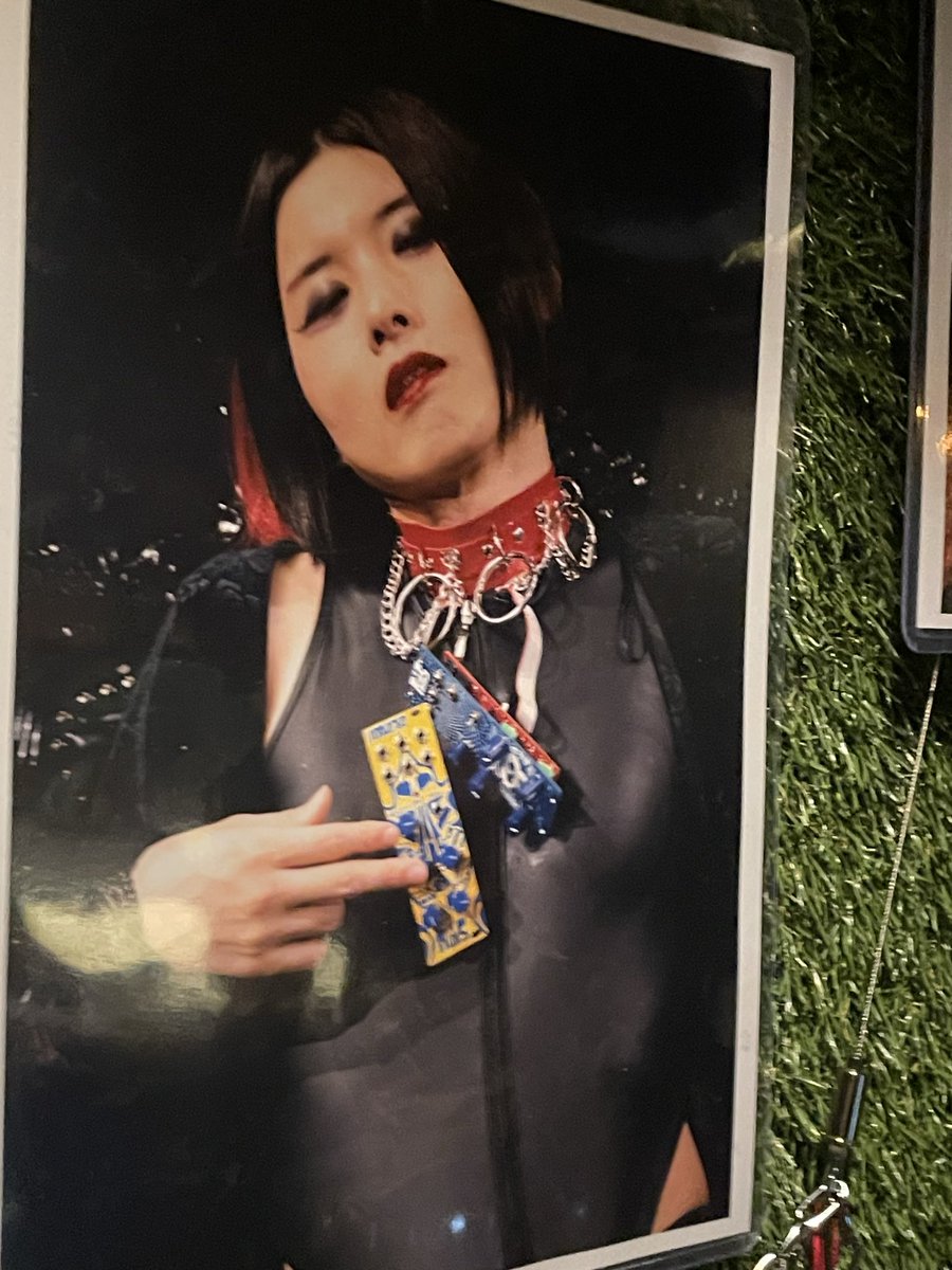 Oriental Force tweet media