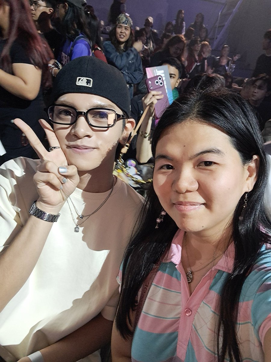 xandz34's tweet photo. With L of New:ID 😍
#1stone #1stOneConcert #1stoneall1n #1stoneall1nconcert #NewID_L #newid
📷 Jan 18 2026 @NewID_L https://t.co/L4jdCRM8rq