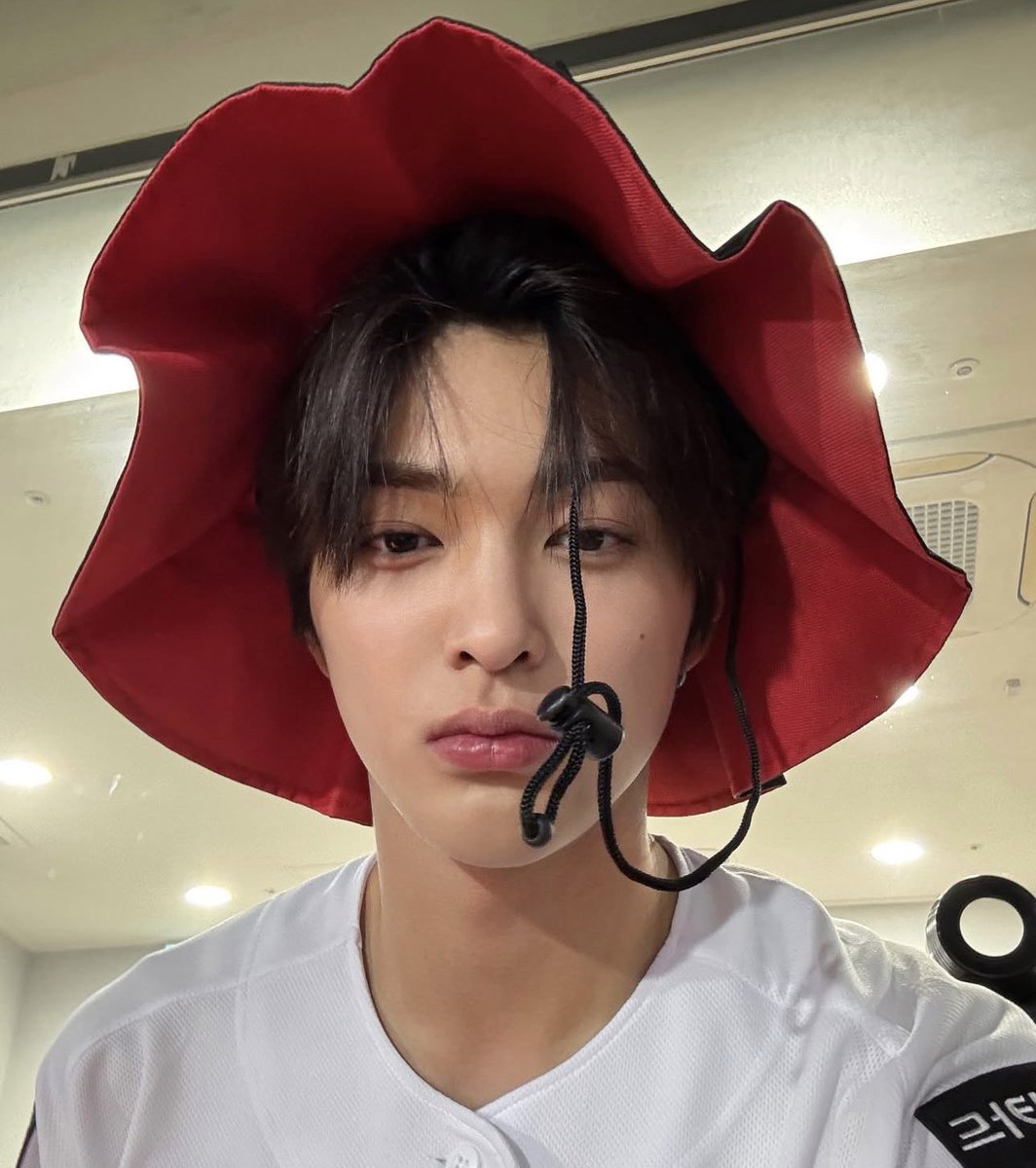 keonho pics tweet media