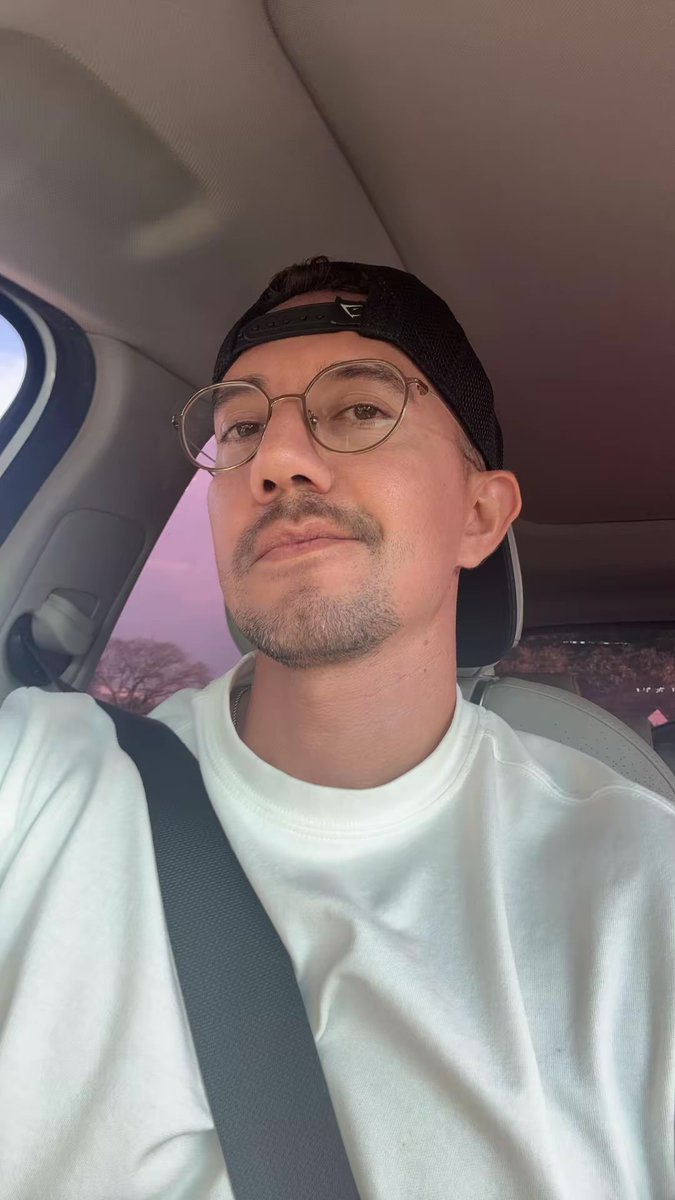 Salvador Carrillo tweet media